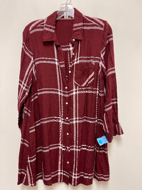 Relaxed Footwear Tunic Long Sleeve By Old Navy In Red & White, Size: M