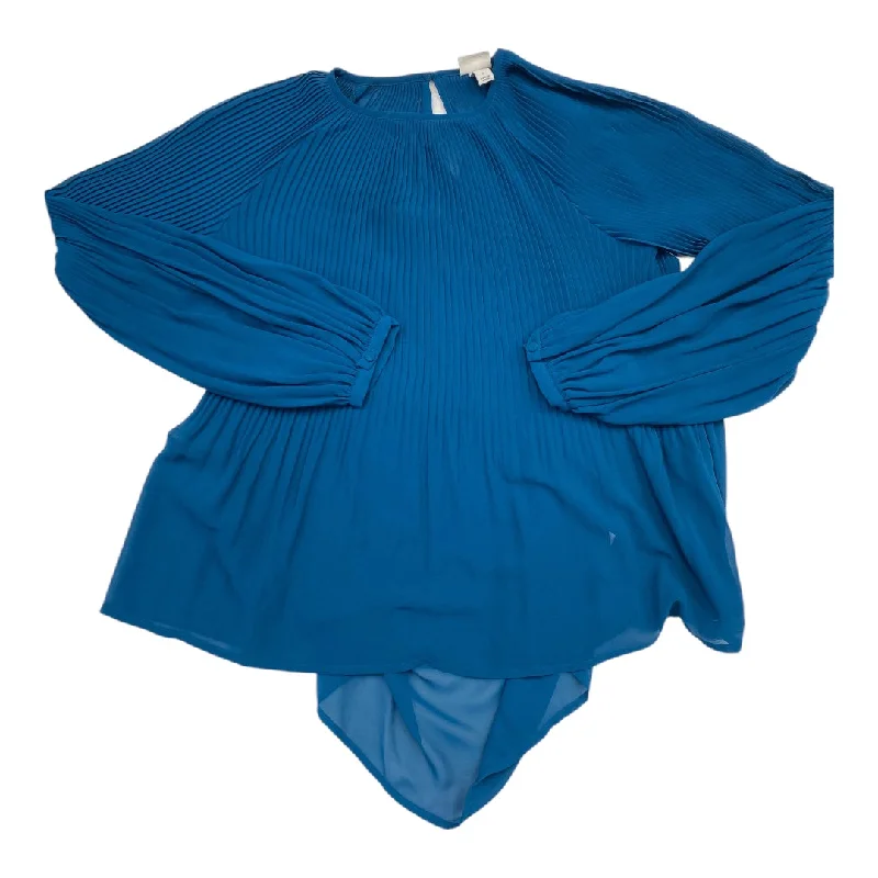 Relaxed Footwear Top Long Sleeve By A New Day In Blue, Size: S