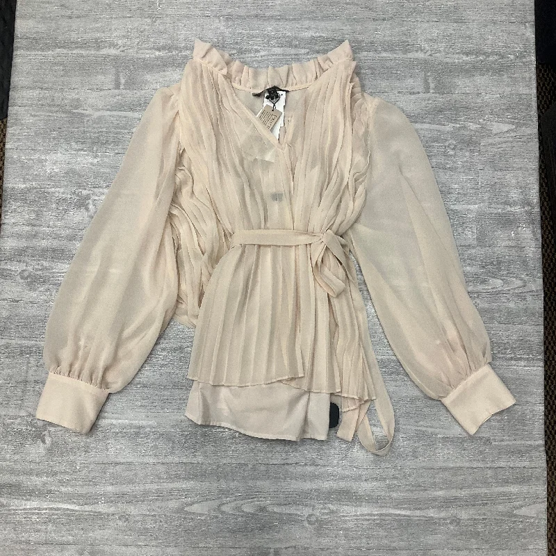 Sporty Jackets Top Long Sleeve By Banana Republic In Cream, Size: Lp