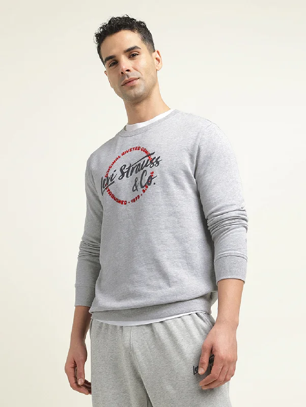 Stylish Suits Men's Solid Grey Crew Neck Sweatshirt