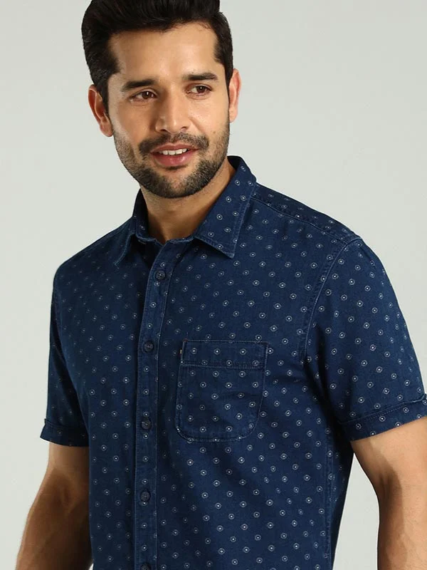 Men Printed Half Sleeve Cotton Shirt